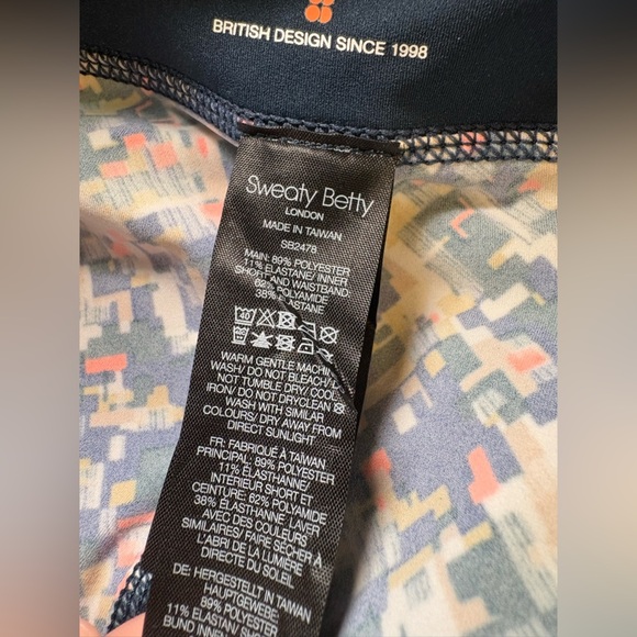 Sweaty Betty Womens Navy Skirt Skort Size Small Athletic Built in Colorful Short - Picture 2 of 12